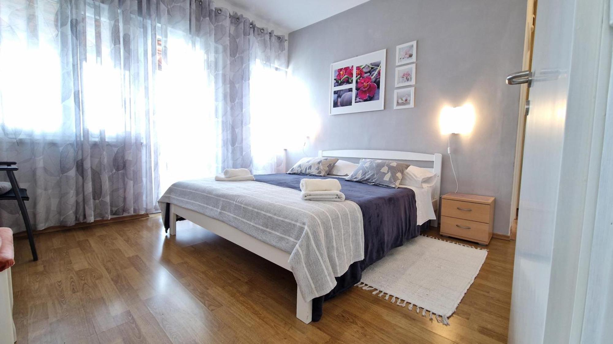 Apartments Godena Ровінь Екстер'єр фото